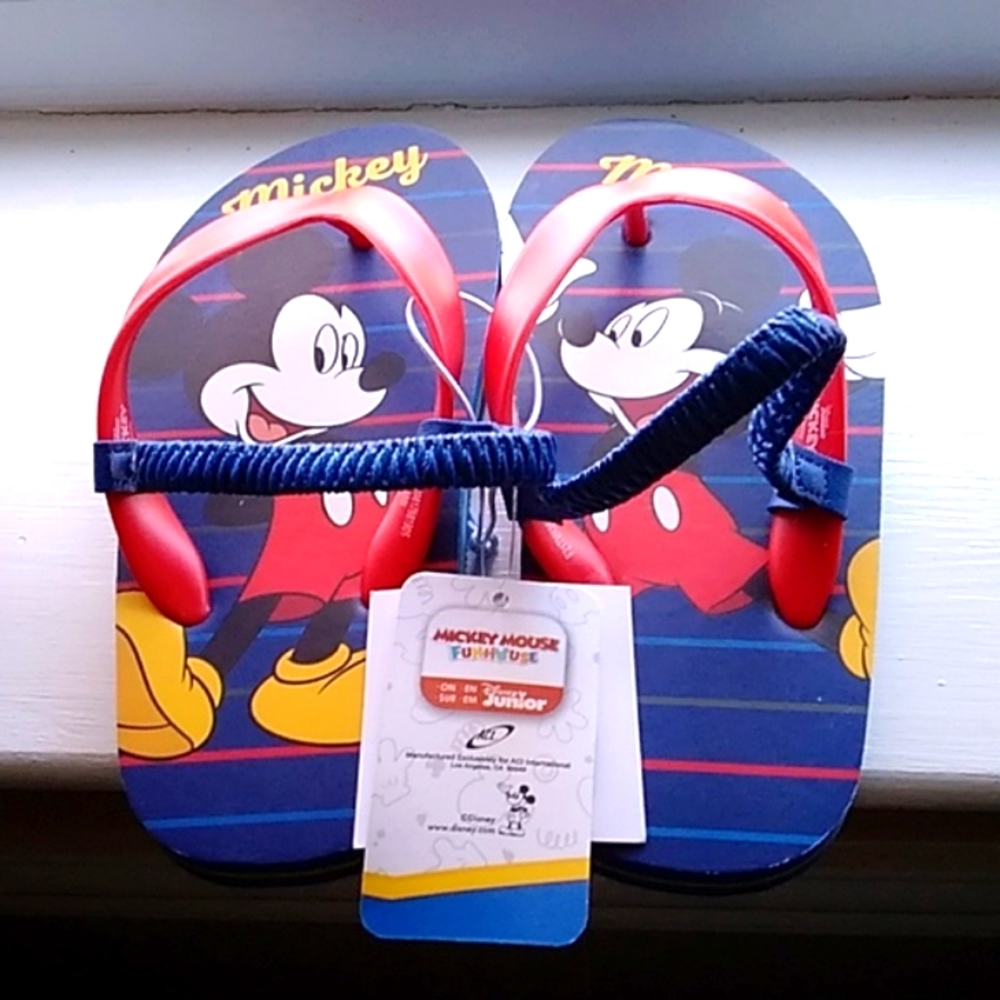 Disney Mickey Mouse NWT Toddler Boy's Flip Flop Sandals With Back Strap …